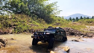 Giant 17​ Scale Jeep Wrangler RLAARLO MK07 4x4 Off Road Green body Adventure Off Road [upl. by Leahsim]