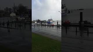 Cuxhaven Hochwasser Sturmflut  Jan Cux 2 im Hochwasser der Sturmflut an der Alte Liebe in Cuxhaven [upl. by Acilef407]