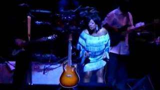 Patti LaBelle  Isnt It A Shame Live [upl. by Alamat]