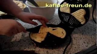 Waffeln backen Video [upl. by Gower]