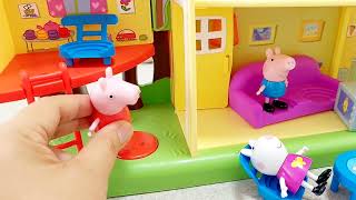 Unboxing Peppa Pig Play House [upl. by Amalbergas]