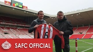 SAFC welcomes exserviceman to the Stadium of Light [upl. by Lari]