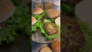 Bästa vegetariska hamburgare med zucchini🍔 🥒 hamburger zucchini recipe hamburgerrecipe vegan [upl. by Ycal]