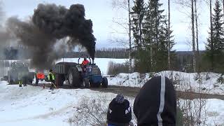 Traktorien mäkivetokisat 163 Vieremän Pöytämäki  Ford 8000 veto1 [upl. by Nedac]