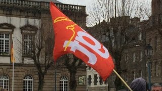 Les fonctionnaires manifestent à Morlaix [upl. by Delija]