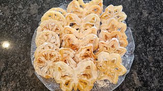 How to make Rosettes  Noon Panjereh  Buñuelos de viento [upl. by Koeninger]