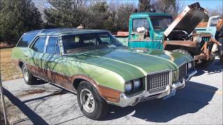 A Walk About A 1971 Oldsmobile Vista Cruiser [upl. by Layap]