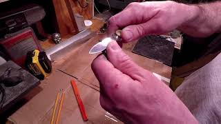 87 How to sharpen a pencil with a Swiss army Knife or pen knife [upl. by Anigar952]