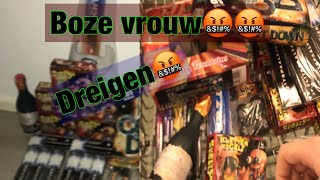 NIEUW VUURWERK WELKOOP AFSTEKEN  EN BOZE MEVROUW WIL MIJ IN DE SLOOT GOOIEN  CAT 1 [upl. by Vyner980]