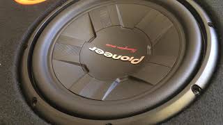 Pioneer tsw311 s4 1400 watt 400 rms bass test subwoofer [upl. by Feil634]