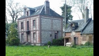 Visite dune maison abandonnée [upl. by Ventura578]