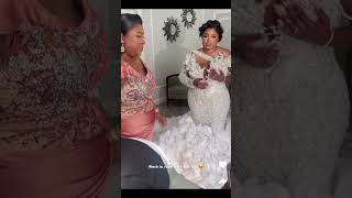 Un moment très émouvant de Chistellie Dekosha et sa maman 🥹 weddingdress mariagecongolais [upl. by Atnom]