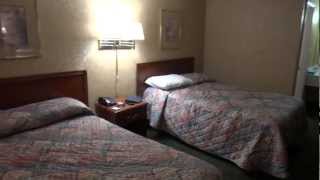 Full Hotel Tour Days Inn civic center Roanoke Virginia [upl. by Nage]