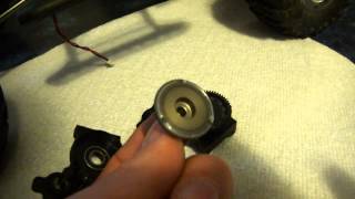 Axial SCX10 transmission problem  no power to drive shaft [upl. by Ayoted]