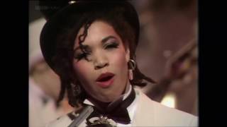 The Belle Stars  Sign Of The Times Top Of The Pops 1983 [upl. by Fafa316]