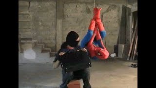 HOMEM ARANHA da PERIFERIA bate em 3 caras [upl. by Gent]