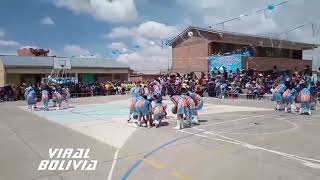 Increible Coreografia de Niños de primaria con Balones de Basquetbol  Sucedio en El Alto [upl. by Essila573]