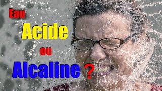 Eau alcaline nous testons le pH [upl. by Enyawed]