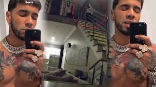 Mira quien se robó las prendas de ANUEL en su propia casa 😳 increíble se meten en casa de ANUEL [upl. by Klapp]