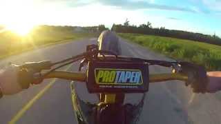 yz 250 2stroke wheelies [upl. by Akino]