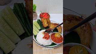 Sambal Tempong khas banyuwangi✨️ sambaltempong resepsambal cookingvideo viralshorts resepviral [upl. by Lyris]