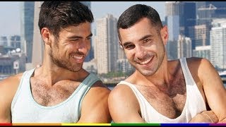 The gay world UNITED  Moovz Social Network [upl. by Araid]