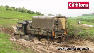 Ptits Gros 2012 à Salives 21  Berliet GBC 8 KT 6x6 benne [upl. by Yelkreb]