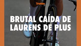 La espeluznante caída de Laurens De Plus en el Giro de Lombardía [upl. by Nwadrebma]