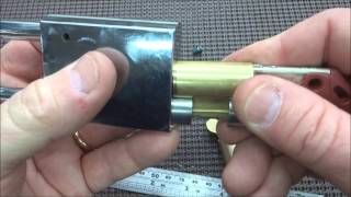 211 BiLock Cylinder in a Lockwood Padlock Thanks S1deshowmick [upl. by Fatima]