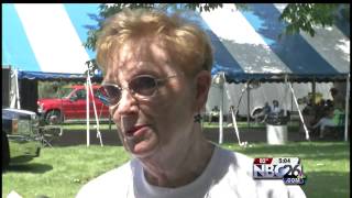 Sawdust Days Festival Underway in Oshkosh [upl. by Anuska]