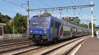 Z5600 Transilien  Passage sans arrêt à la gare de Savigny sur Orge sur la ligne C du RER [upl. by Hoffman]