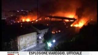 Viareggio  Prime immagini in diretta dai luoghi del disastro [upl. by Carrington]