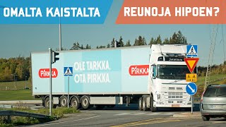 Yhdistelmällä ajo risteyksissä  mistä tietää että mahtuu [upl. by Sido]