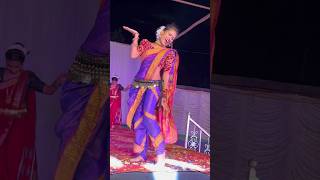 Rati Ardhya Raati  Marathi Lyrical Video  Bela Shinde  Marathi Lavani  Sayali Patil Lavani Dance [upl. by Attebasile]