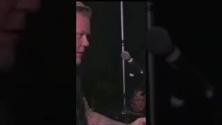 James Hetfield gets MAD at new guitar tech 😂🔥 METALLICA [upl. by Bubb]