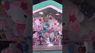 HELLO KITTY CLAW MACHINE 🟥🌈🔴 trending millionviews viral hellokitty clawmachine [upl. by Ley]