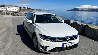 VW Passat GTE 2018 [upl. by Saalocin]