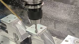 Rigid tapping M10x125 threads using LinuxCNC [upl. by Boelter]