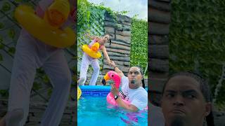 A esta niña no le gusta la piscina 🏊🏼‍♀️👧🏻😭 piscinas shorts humor comedy [upl. by Dom]