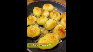 Delicious potatoes with onionsfried potato recipeshorts [upl. by Kahl]