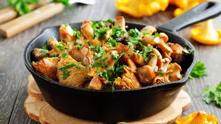 Recette  Girolle grise au vin rouge [upl. by Ledah527]