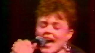 GoGos  Get Up And Go Chorus French TV 9th Nov 1982 [upl. by Oinigih]