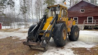 Köp Hjullastare Volvo BM 4400 på Klaravik [upl. by Elbam]