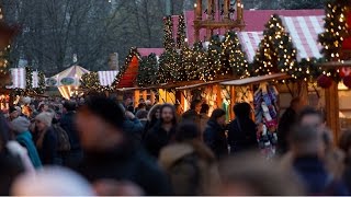 360video Weihnachtszeit am Roten Rathaus Berlin [upl. by Sorcim503]