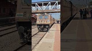 Mandovi Express Arrival 😍 youtubeshorts travelvlog indianrailways [upl. by Chadwick145]