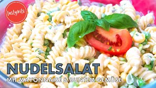 Einfacher Nudelsalat mit Mayonnaise amp buntem Gemüse Rezept von Oma [upl. by Elazaro420]