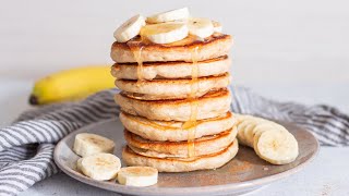 Die fluffigsten Bananen Pancakes  ohne Ei einfaches Rezept [upl. by Kira331]