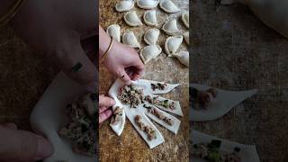 New way to make steamed buns lovelifelovefood chinesebuns [upl. by Neellok]