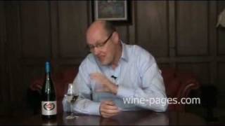 Elio Perrone Moscato dAsti 2010 wine review [upl. by Eamaj]