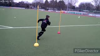 Fußballtraining mit Kindern  Erste Übungen für Anfänger Koordination Pass und Dribbling [upl. by Francyne]